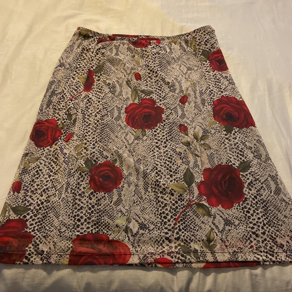 Express World Brand elastic waist skirt, size S